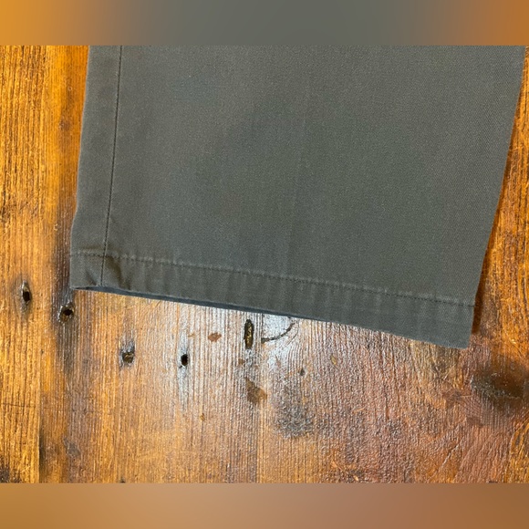 Men’s Grey Slacks with Zippered Thigh Pocket - Picture 15 of 15